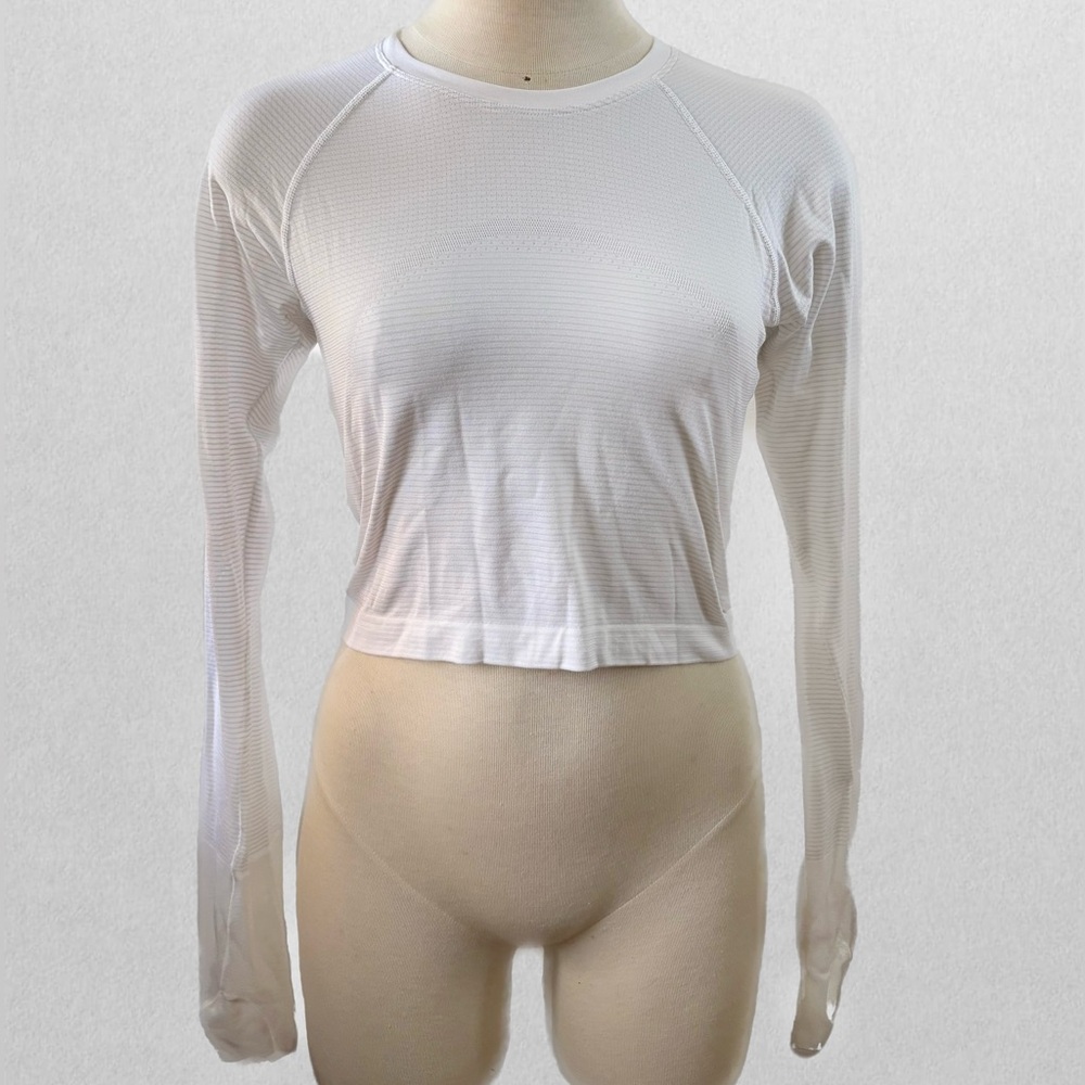 Lululemon Swiftly Tech Crop